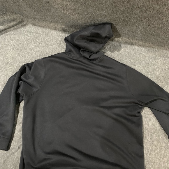 Black Under armor Hoodie - Picture 2 of 3